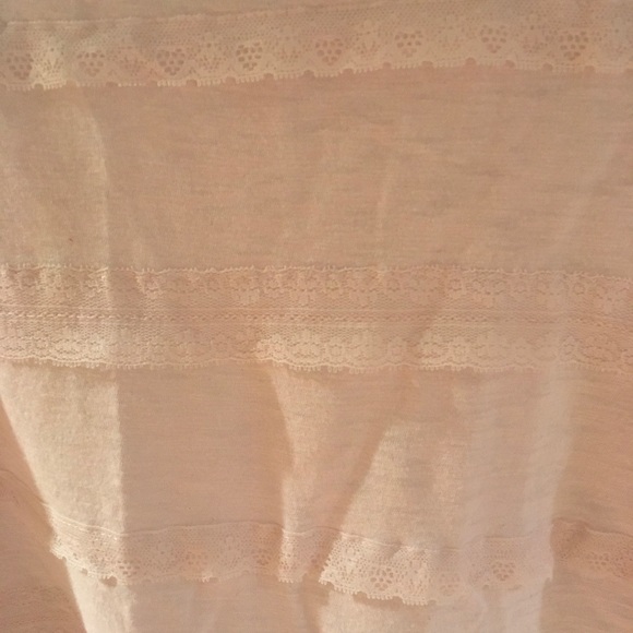 ANN TAYLOR LOFT PINK TEE - Picture 3 of 4